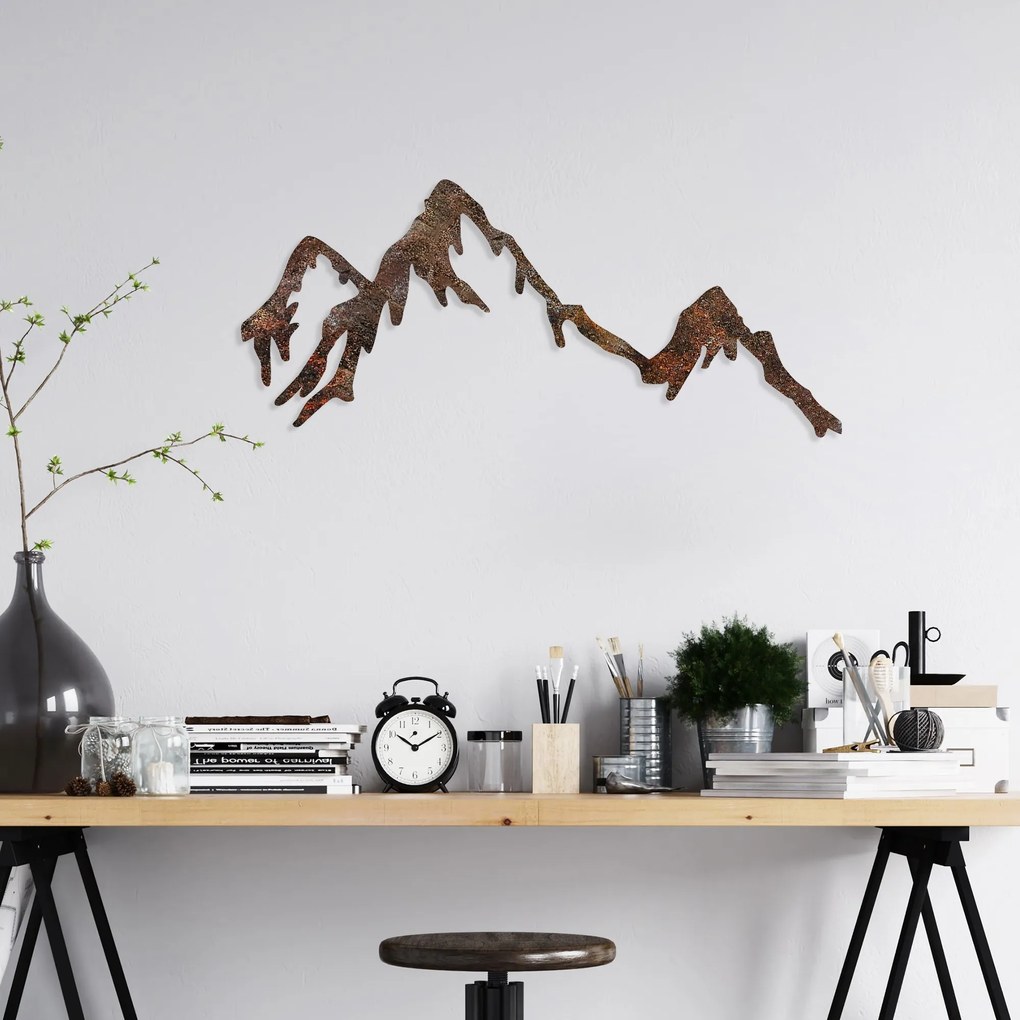 Nástěnná kovová dekorace Rusty Mountain vícebarevná