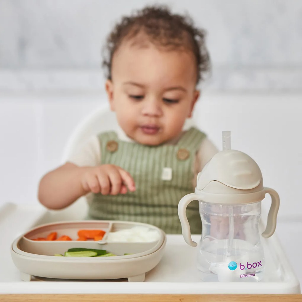 Hrnček so slamkou - béžový 240 ml