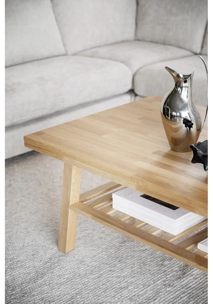 Konferenčný stolík z brúseného dubového dreva Rowico Brooklyn, 130 x 75 cm