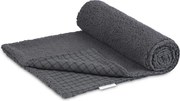 Obojstranný prehoz z mušelínu a umelej kožušiny grafitovo kockovaná 80x100 cm