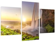 Obraz - Seljalandsfoss spoza vnútra jaskyne (90x60 cm)
