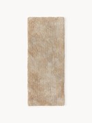 Behúň s vysokým vlasom Leighton