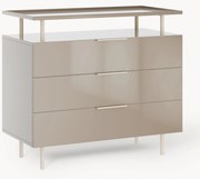 Komoda's vysokým leskom Lennie