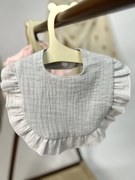 INTERMEDIC SK Mušelínový podbradník Sivý s volánikom