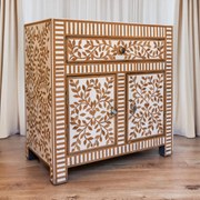 Orientálna vintage komoda Shiyam