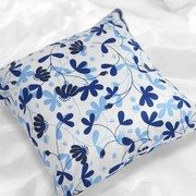 Polášek Bavlnená obliečka na vankúšik - kvetinová harmónia modrá | 40 x 40 cm