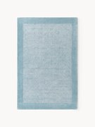 Koberec's nízkym vlasom Kari