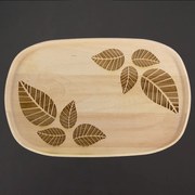 AMADEA Drevený servírovací podnos listy, masívne drevo, 31 cm