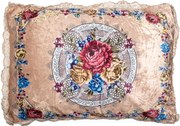 Béžový polštář s květy a krajkou Baroque - 70*50*6 cm