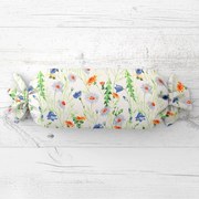 Biante Vankúš valec bonbon Sandra SA-601 Margaréty a zvončeky na bielom 15x40 cm