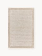 Koberec's nízkym vlasom Kari