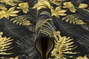 Metrážny koberec Monstera Gold