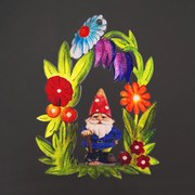 AMADEA Drevená ozdoba farebná - trpaslík a kvet 9 cm, český výrobok