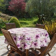 ZÁHRADNÝ VODEODOLNÝ OBRUS GARDEN (FI) 150 CM KVETY