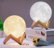 Nočná lampička v tvare mesiaca Shining Moon Light 3D - 7,5 cm