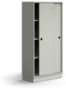 Skriňa s posuvnými dverami QBUS, 3 police, so soklom, s madlom, 1636x800x400 mm, svetlošedá