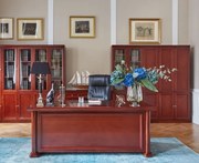 Klasický dyhovaný kancelársky stôl Massimo 190 cm