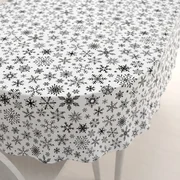 Biante Vianočný bavlnený oválny obrus Sandra SA-403 Čierne vločky na bielom 100x140 cm