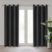 ZATEMŇOVACÍ ZÁVES NA KRÚŽKOCH PARISA 135X250 CM ČIERNA