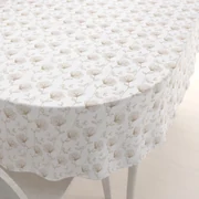 Biante Bavlnený oválny obrus Sandra SA-252 Béžové poľné kvety 100x140 cm