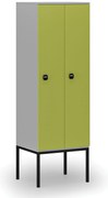 Drevená šatníková skrinka S4 s podnožou, 2 oddiely, 1871 x 600 x 500 mm, demont, RFID zámok, sivá/zelená
