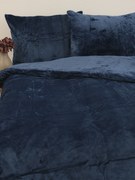 Predĺžené obliečky mikroplyš Exclusive – Laura námornícka modrá