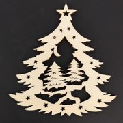 AMADEA Drevená ozdoba stromček so stromami 9 cm