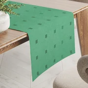 Biante Dekoračný behúň na stôl PM-022 Štvorčeky na zelenom 20x120 cm