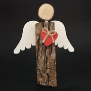 AMADEA Drevený anjel s kôrou s bielymi krídlami a čeveným srdcom, masívne drevo, 19x14,5x3 cm