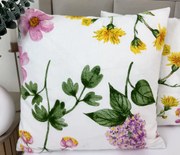 Obliečka na vankúš Farebná lúka 40x40 cm – kvetinový vzor, 100 % bavlna