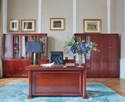 Klasický dyhovaný kancelársky stôl Massimo 150 cm