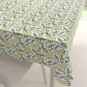 Biante Bavlnený obdĺžnikový obrus Sandra SA-426 Zelené vetvičky s lístkami na bielom 50x100 cm