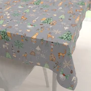 Biante Vianočný bavlnený obdĺžnikový obrus Sandra SA-509 Vianoční škriatkovia a ozdoby na sivom 50x100 cm