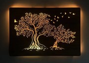 Svietiaci obraz dvoch stromov na batériu