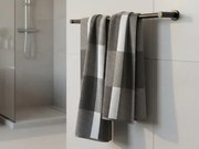 Uterák Pantone Karo 50x100 cm, šedý%