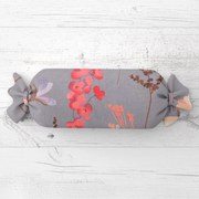 Biante Vankúš valec bonbon Sandra SA-537 Ružové kvety na sivom 15x40 cm