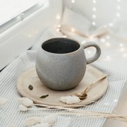 Bloomingville Keramický hrnček Addison 500 ml Modrá