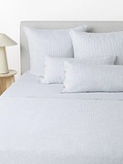 Ľanová plachta's vypraným vzhľadom a's jemnými pruhmi Rinna