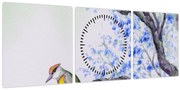 Obraz - Vtáčik na strome s modrými kvetmi (s hodinami) (90x30 cm)