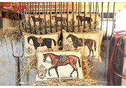 Gobelínový vankúš Kôň Saddle Club - 45 * 15 * 31cm