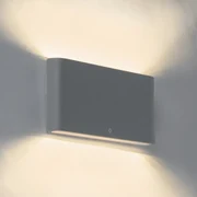 Vonkajšia nástenná lampa tmavošedá 17,5 cm vrátane LED IP65 - Batt