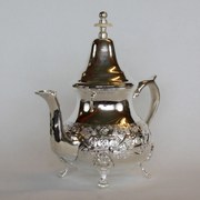Orientálny strieborný čajník 0,80 L