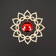 AMADEA Vločka s vianočnou guličkou na zavesenie, masívne drevo, priemer 15 cm