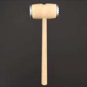 AMADEA Drevená palička na mäso s kovom, masívne drevo, dĺžka 28 cm