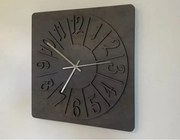 Drevené štvorcové hodiny Decor