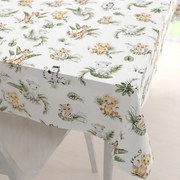 Biante Detský bavlnený obdĺžnikový obrus Sandra SA-475 Zvieratká v Safari na bielom 50x100 cm