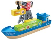 Nákladná loď a žeriav