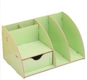 Drevený kancelársky organizér na dokumenty s 5 priehradkami a zásuvkou zelený DIY 3801 Zelená