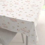 Biante Bavlnený obdĺžnikový obrus Sandra SA-610 Labute medzi leknami na bielom 50x100 cm