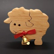 AMADEA Drevená ovečka zo zvončekom, masívne drevo, 6x5x2 cm